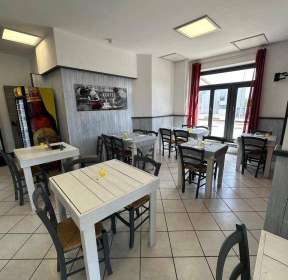 Pensjonat B&b Fr House Affittacamere Colleferro