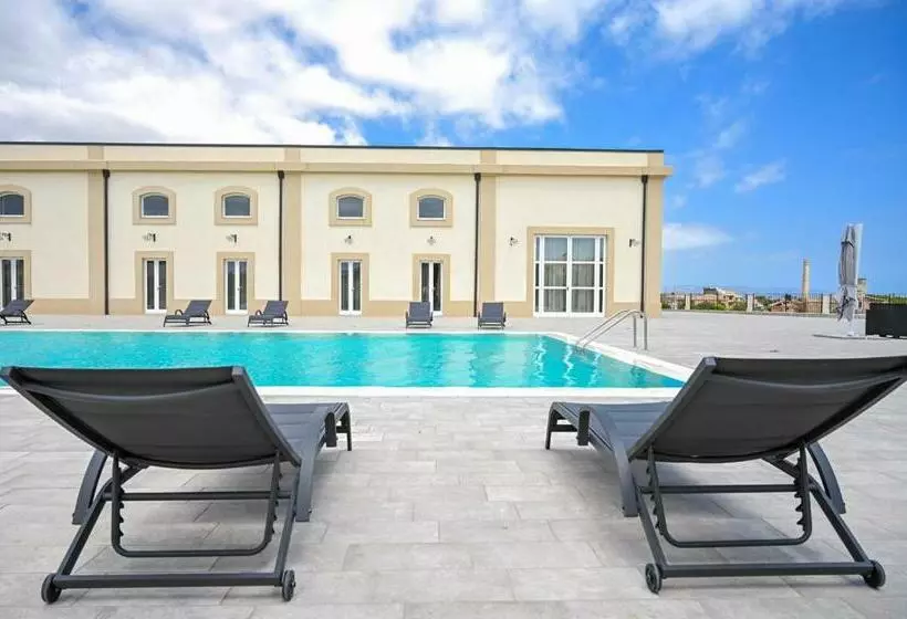ペンション Dimora Savarino Marzamemi Suites With Pool