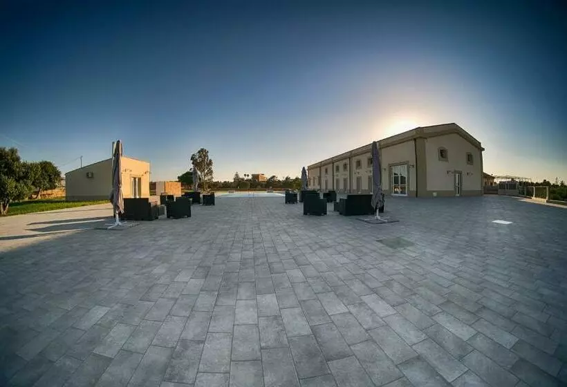 ペンション Dimora Savarino Marzamemi Suites With Pool