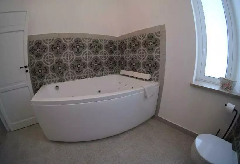 ペンション Dimora Savarino Marzamemi Suites With Pool