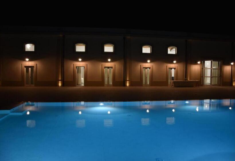 بنسيون Dimora Savarino Marzamemi Suites With Pool