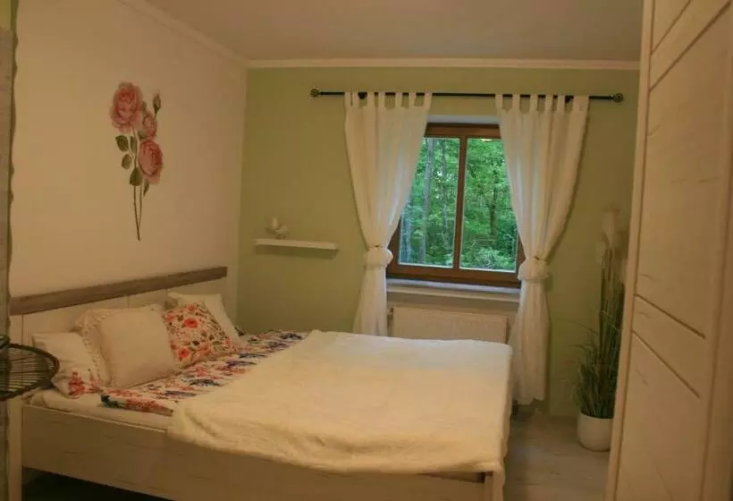 Krug S Family Hostel Und Restaurant
