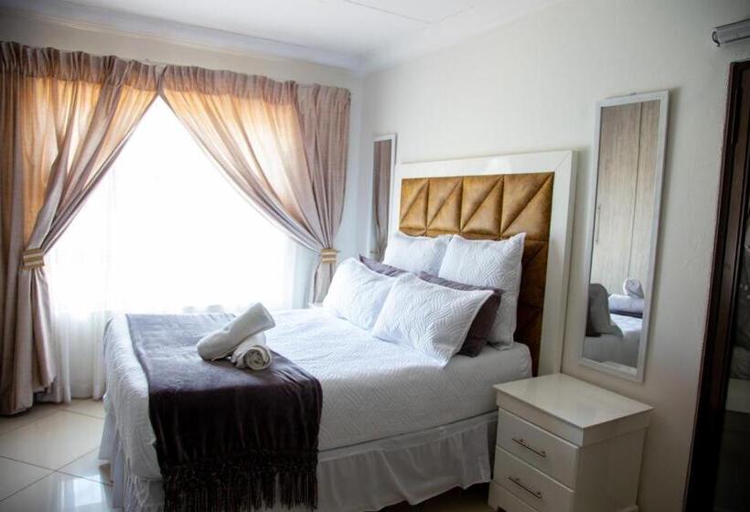 پانسیون Angelocean Guest House