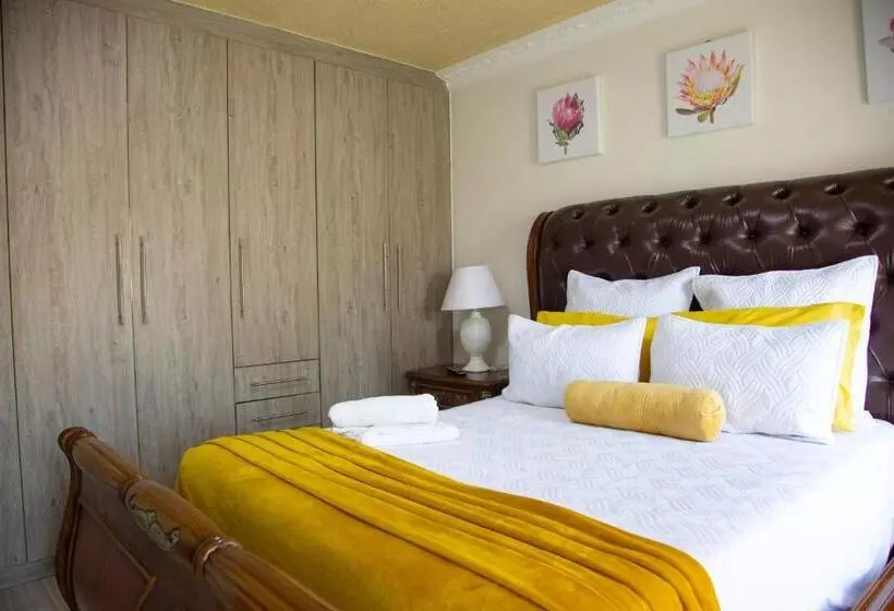 Majatalo Angelocean Guest House