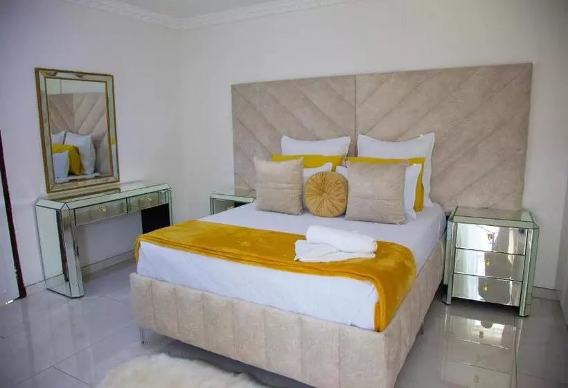 Majatalo Angelocean Guest House