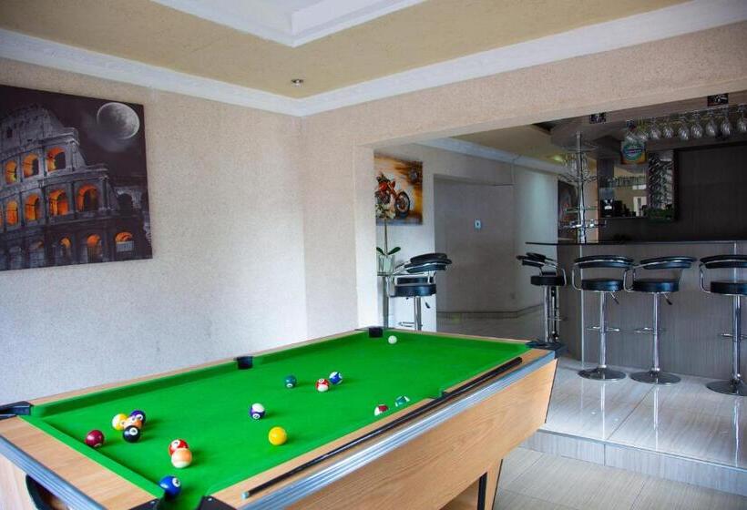 پانسیون Angelocean Guest House