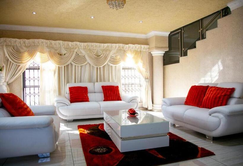 پانسیون Angelocean Guest House