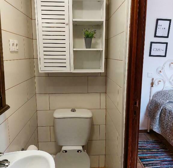 Pension Casa 563 With Indoor Bathroom And Small Kitchen