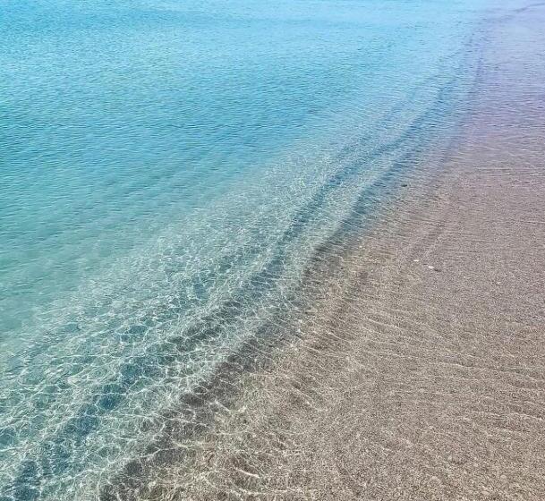 פנסיון Approdo Rooms   Eja Sardinia