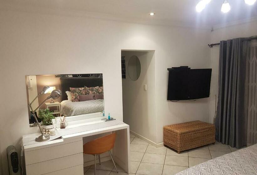 Пансион Roosboompies Guest Suite