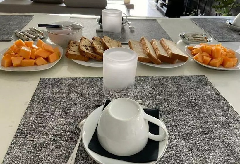 Aamiaismajoitus (B&B) Blue Diamond Room