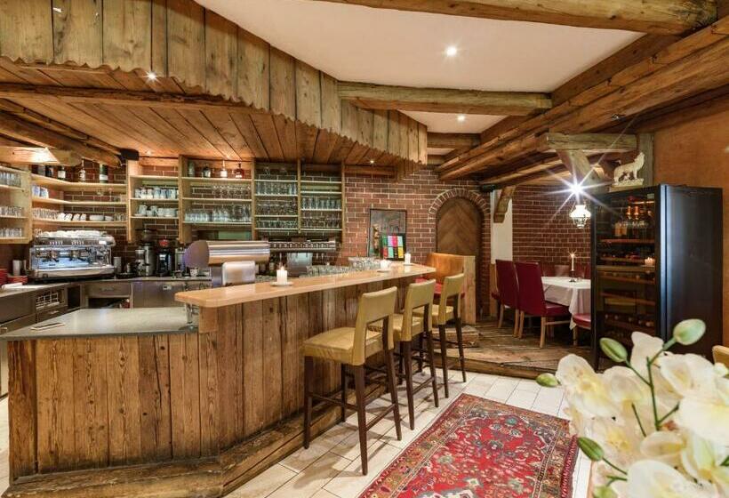 مبيت وإفطار Restaurant Sidan