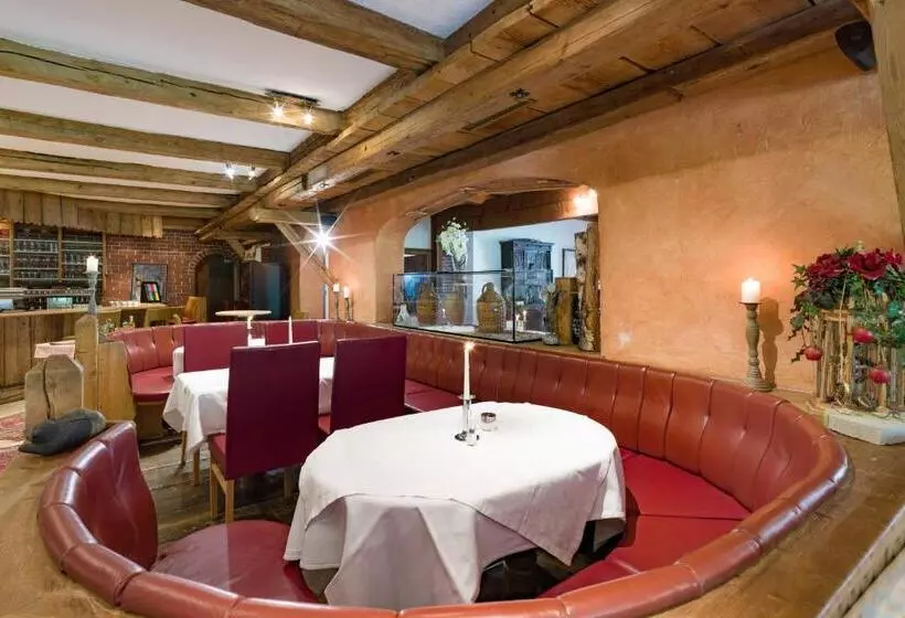 ベッドアンドブレックファースト Restaurant Sidan