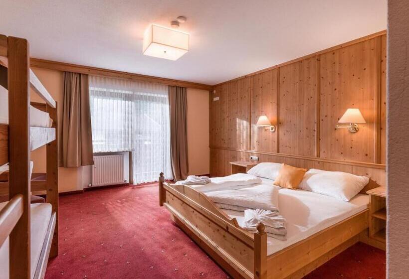 مبيت وإفطار Restaurant Sidan