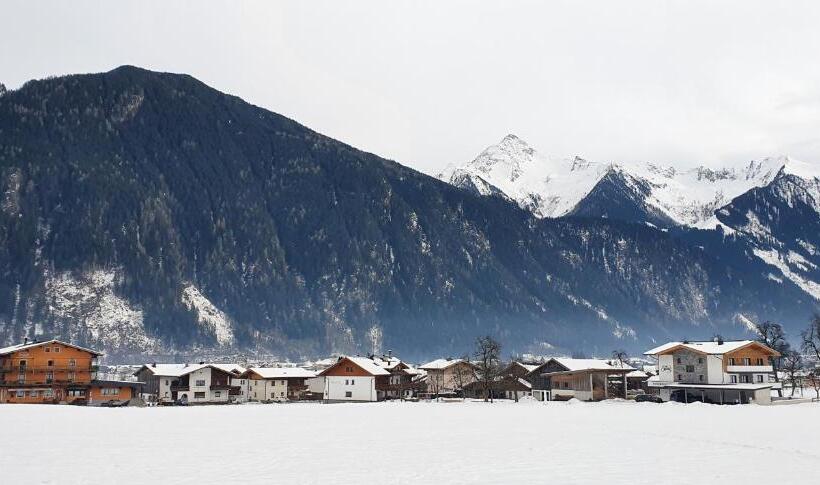 مبيت وإفطار Restaurant Sidan