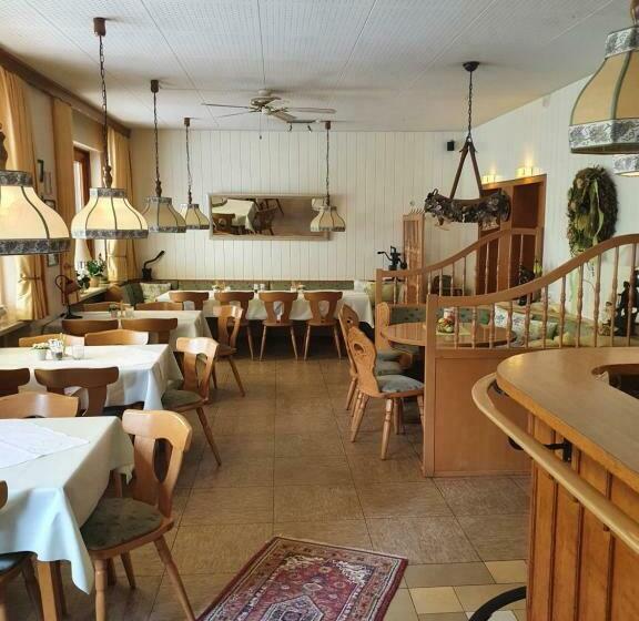 Gästehaus Hotel Zum Weinberg