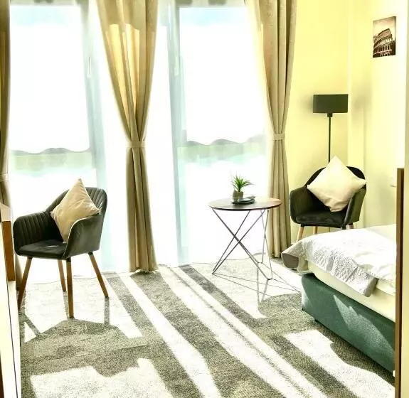 Likedaheim Apartments