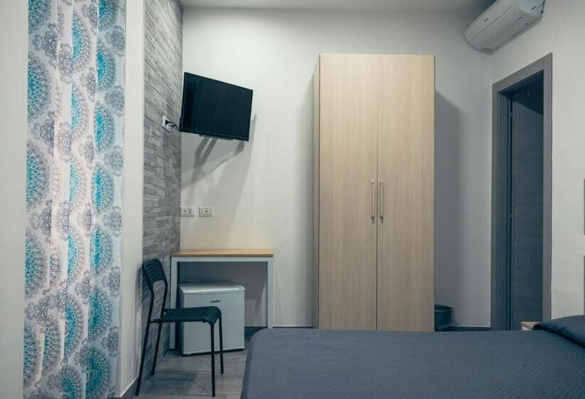 פנסיון Blumarine Appartaments