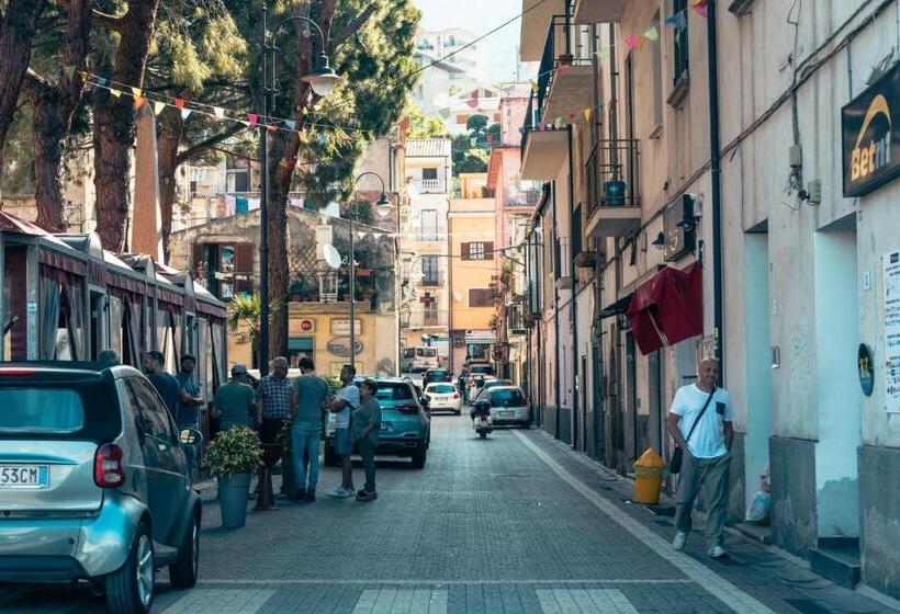 פנסיון Blumarine Appartaments