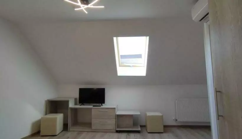 ペンション Calypso Rooms