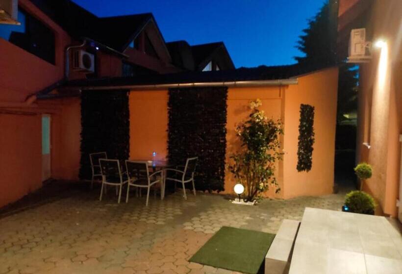 Pensione Calypso Rooms