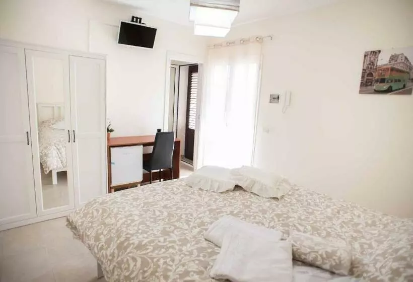 ペンション Isola Bella