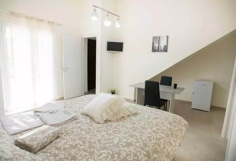 ペンション Isola Bella