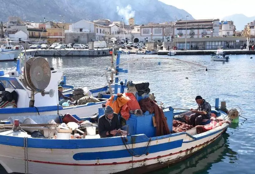 ペンション Isola Bella