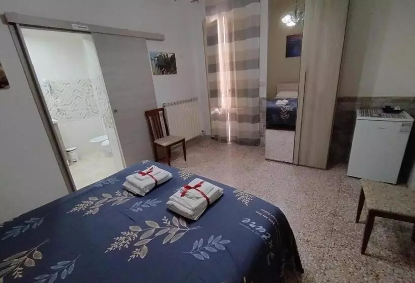 پانسیون Stanza Mamma Ottavia   Stanza E Bagno Indipendente
