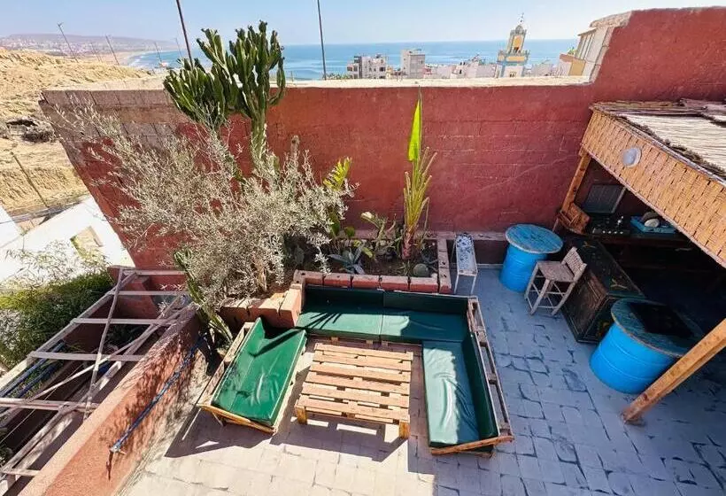 Retkeilymaja Chiwash Place Taghazout