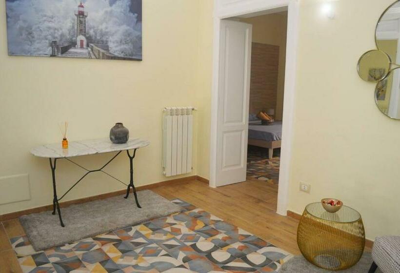 تختخواب و صبحانه Duke S Rooms