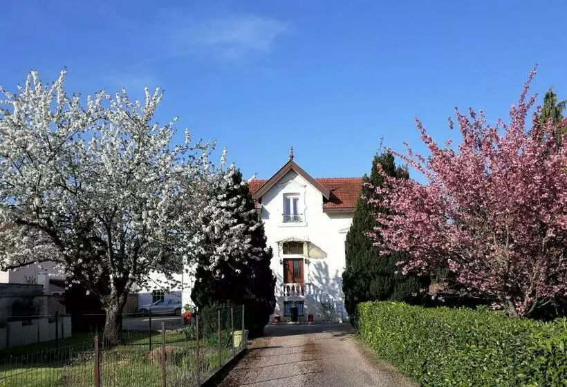 Aamiaismajoitus (B&B) La Maison Mirabeau