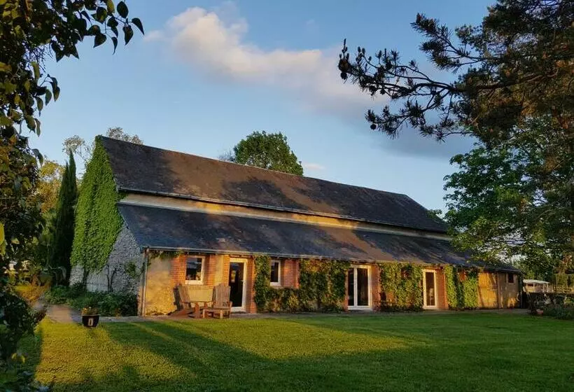 Aamiaismajoitus (B&B) Le Puits De La Foltière