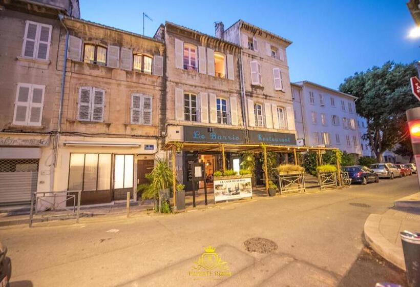 هتل L Excellence Avignon   Suite Luxe Sauna, Hammam & Jaccuzzi