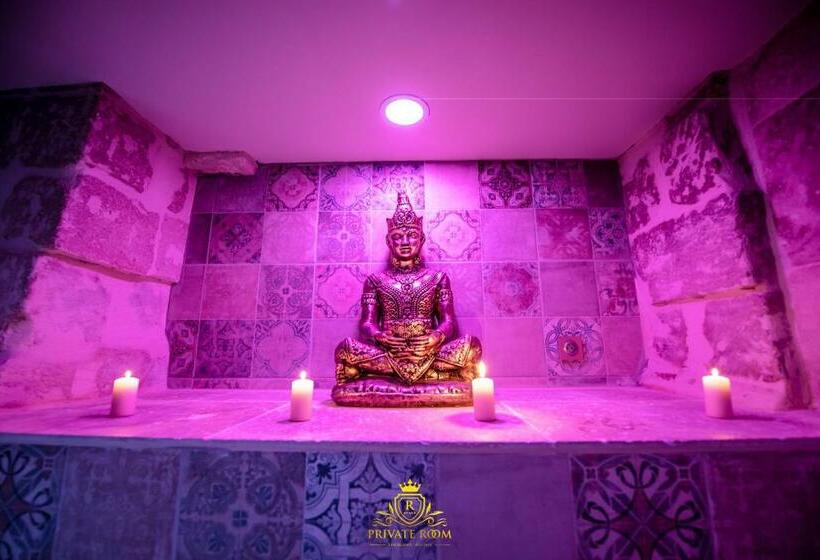 هتل L Excellence Avignon   Suite Luxe Sauna, Hammam & Jaccuzzi