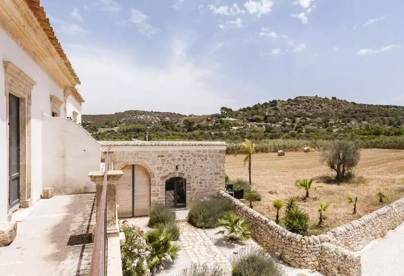 Majatalo Bramasole Charming House