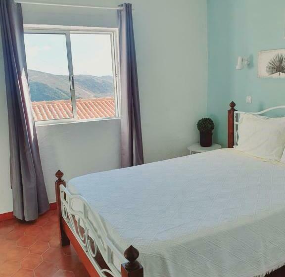 بنسيون Casa Olívia