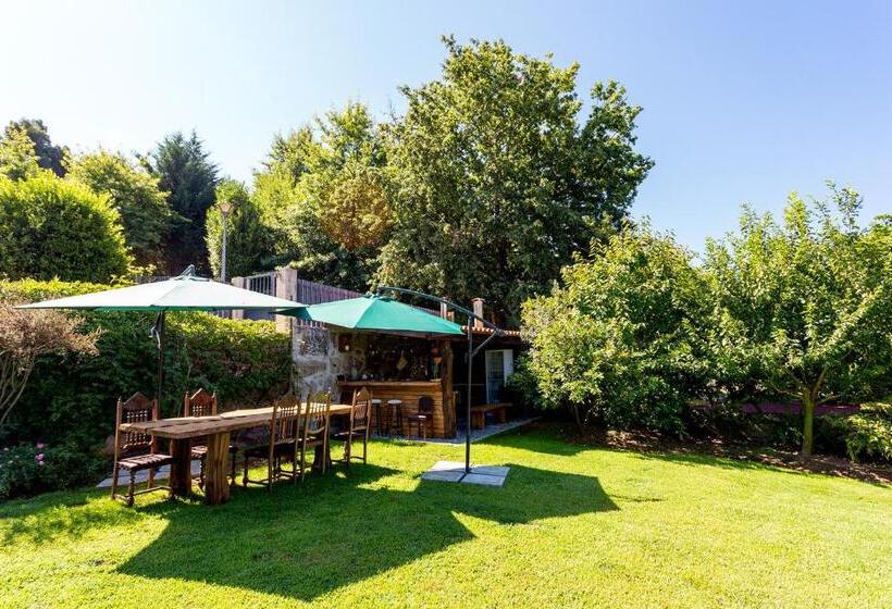 بنسيون Home, By Julieta