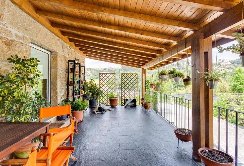 بنسيون Home, By Julieta