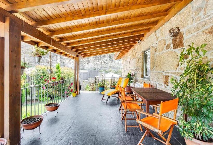 بنسيون Home, By Julieta