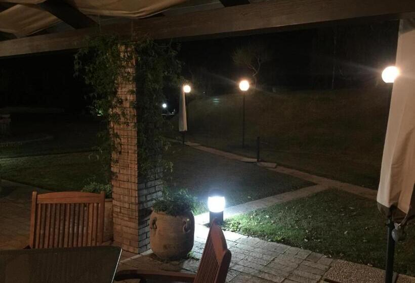 Nocleg ze śniadaniem Giunti Agriturismo & Camere