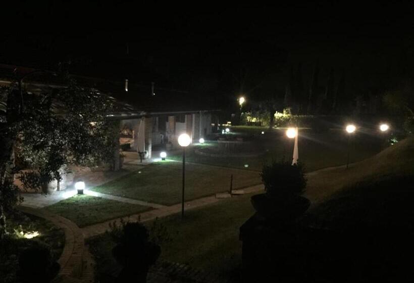 Nocleg ze śniadaniem Giunti Agriturismo & Camere