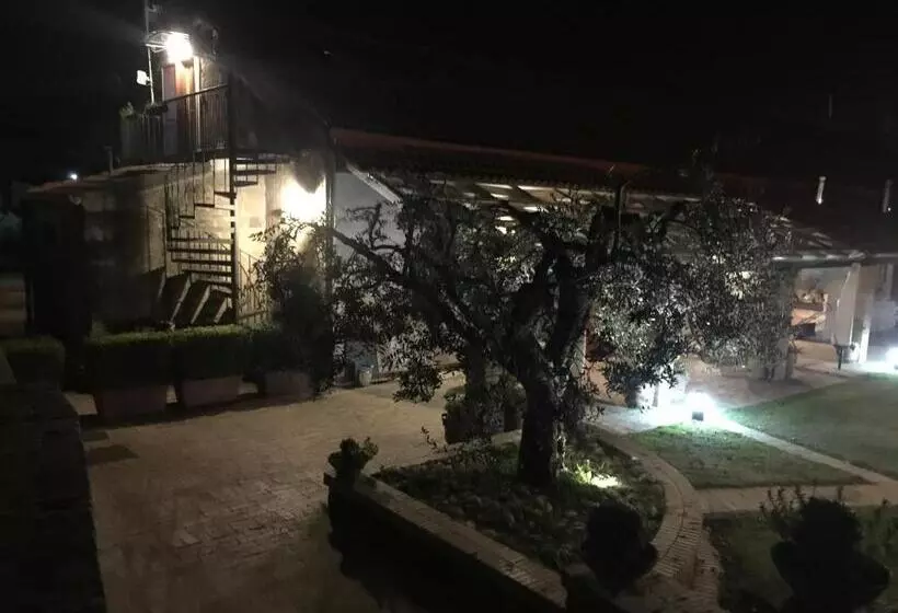 تختخواب و صبحانه Giunti Agriturismo & Camere