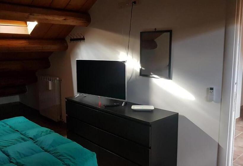 Nocleg ze śniadaniem Giunti Agriturismo & Camere