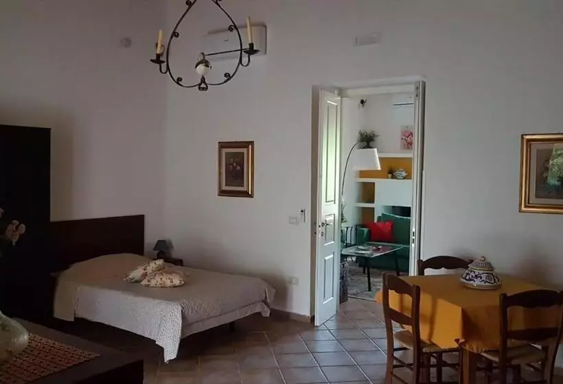 تختخواب و صبحانه Giunti Agriturismo & Camere