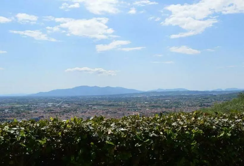 Aamiaismajoitus (B&B) Il Podere Di Tacito