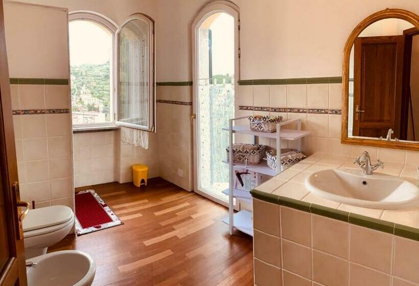 ペンション Finestra Tra Le Stelle