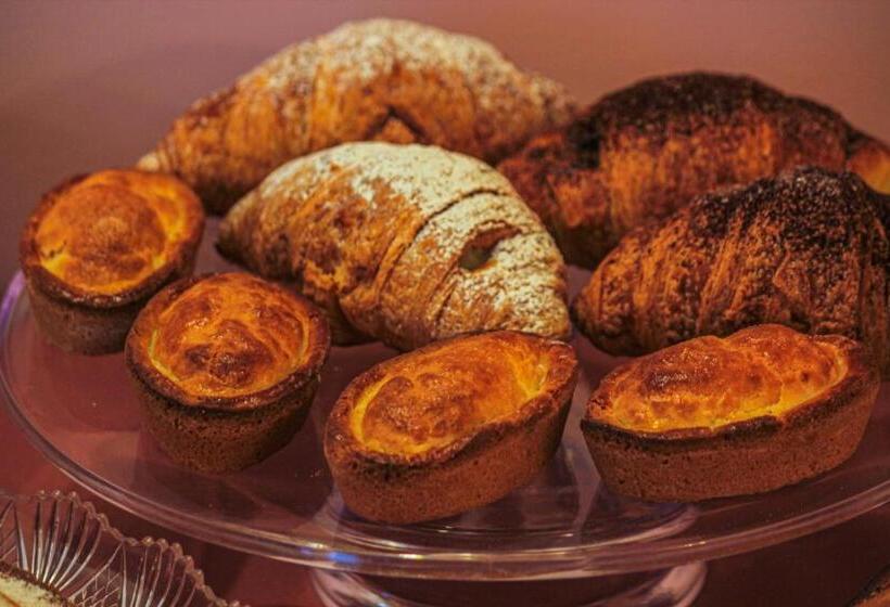 تختخواب و صبحانه Armonia Galeta