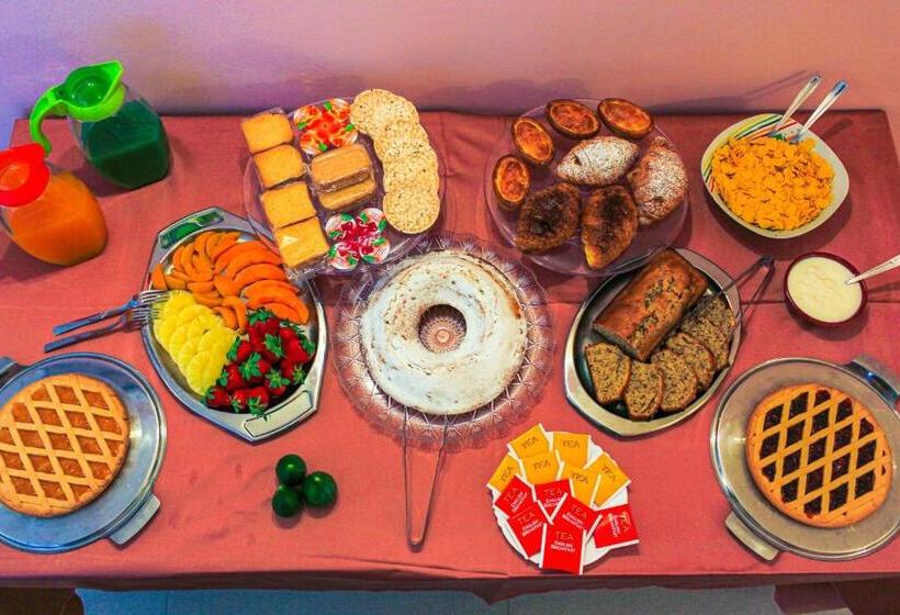 تختخواب و صبحانه Armonia Galeta