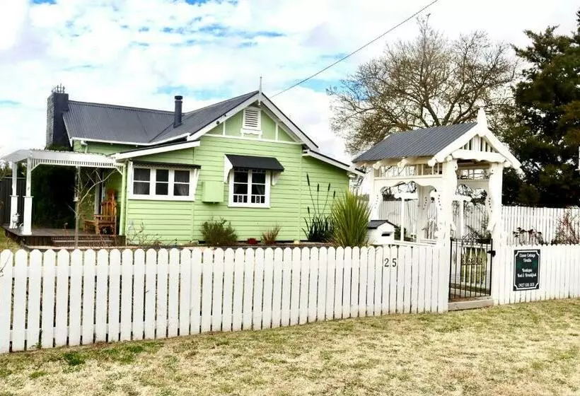 Aamiaismajoitus (B&B) Clover Cottage Uralla